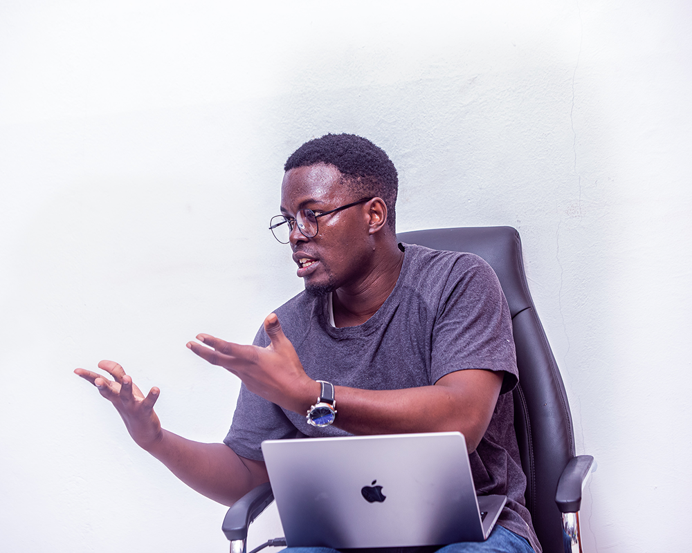 Lightning Developer Bootcamp instructor teaching Bitcoin basics in Ouagadougou, Burkina Faso